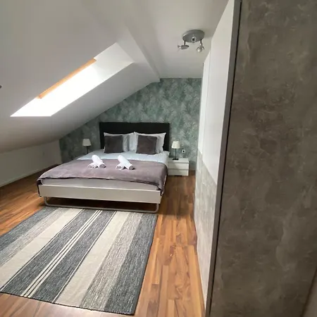Apartma Spela *